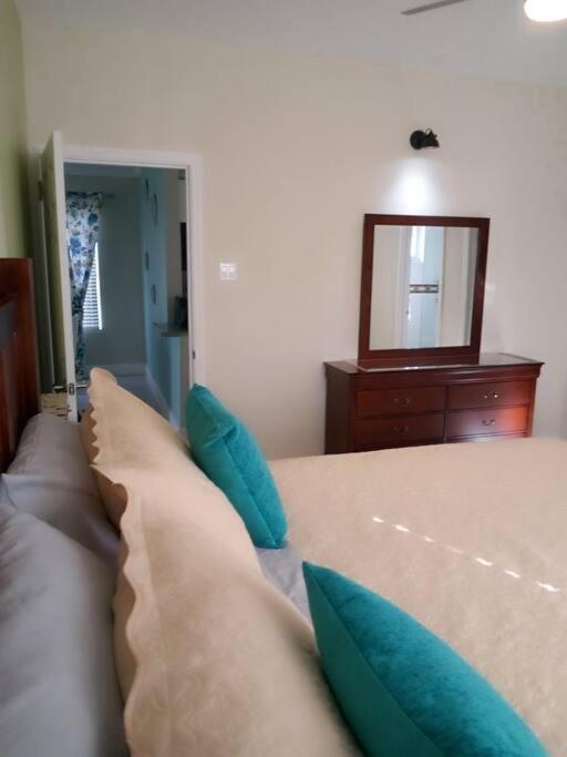 Jamaica Reggae Villa Lucea Eksteriør billede